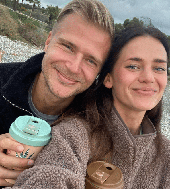 Paulus Arajuuri ja Johanna Puhakka ennen eroaan