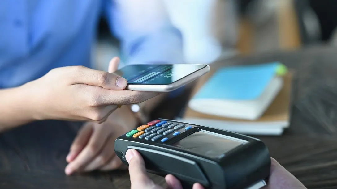 Mobiililompakot muuttavat kivijalkakauppaa